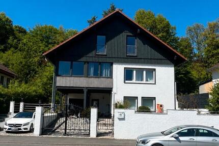 Haus Marburg Biegenviertel - 15 Zimmer, 350 m&sup2;, 819.000&euro; | Angebot:26398160