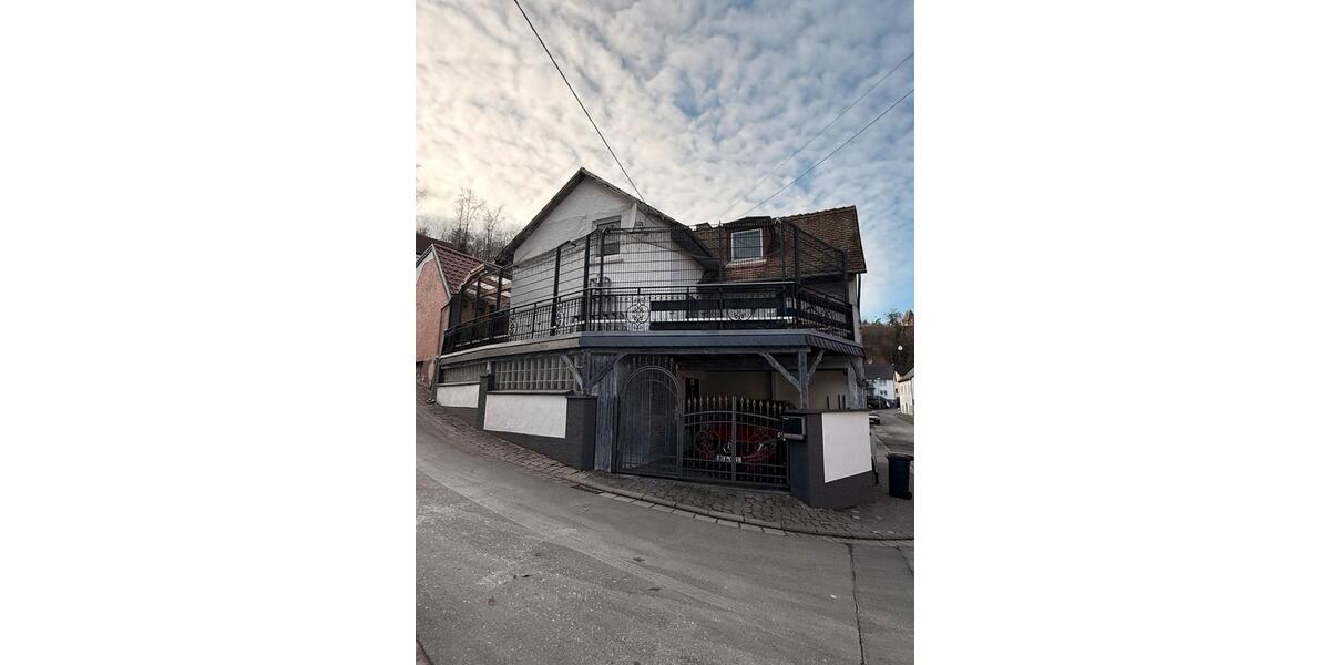 Einfamilienhaus Usingen - 6 Zimmer, 180 m&sup2;, 298.000&euro; | Angebot:25118111