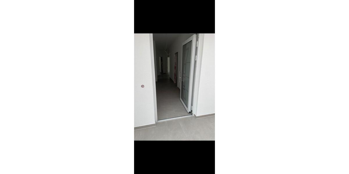 Erdgeschoßwohnung Hungen - 3 Zimmer, 100 m&sup2;, 800&euro; | Angebot:25842028