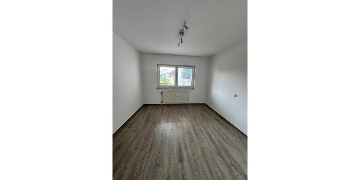 Etagenwohnung Gießen Wieseck - 3 Zimmer, 73 m&sup2;, 800&euro; | Angebot:25991897
