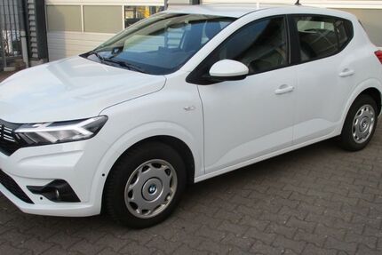 Dacia Sandero 37.650 km 14.390 &euro; Grünberg 35305