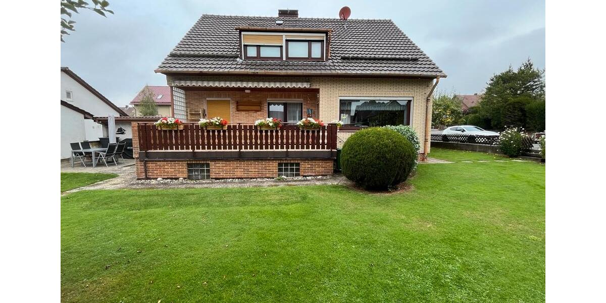 Einfamilienhaus Gießen Allendorf - 8 Zimmer, 160 m&sup2;, 350.000&euro; | Angebot:25987405