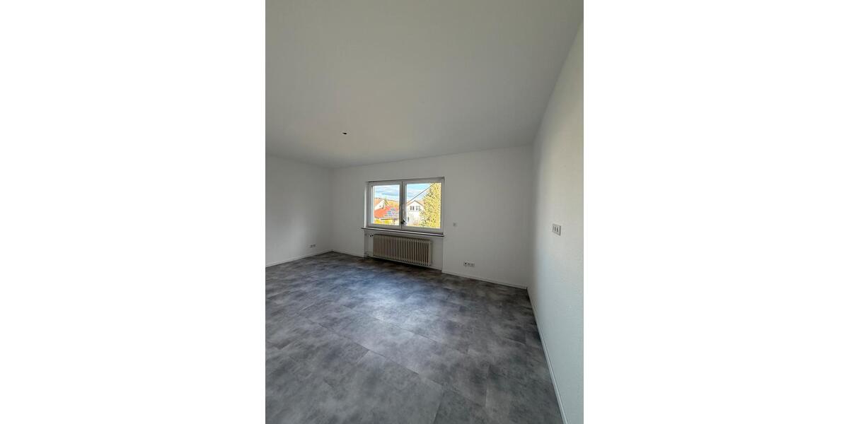 Erdgeschoßwohnung Gießen Wieseck - 3 Zimmer, 97 m&sup2;, 1.100&euro; | Angebot:25410796