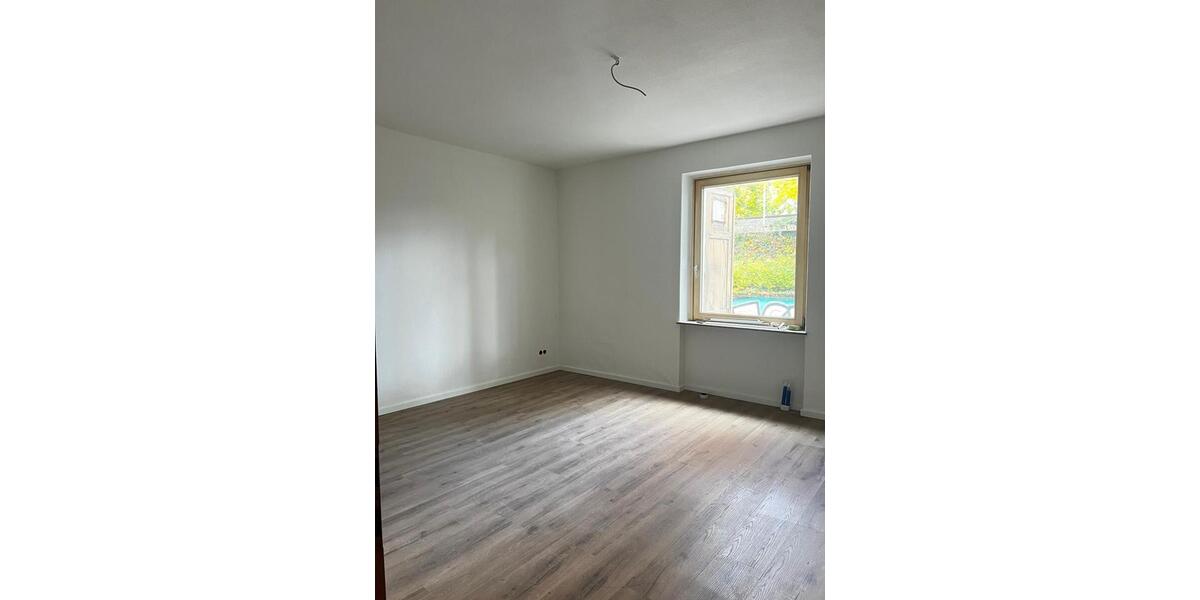 Erdgeschoßwohnung Gießen Schlangenzahl - 1 Zimmer, 20 m&sup2;, 450&euro; | Angebot:23056113