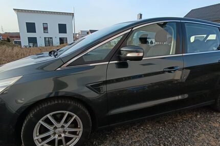 Ford S-Max 132.000 km 13.299 &euro; Ebsdorfergrund 35085