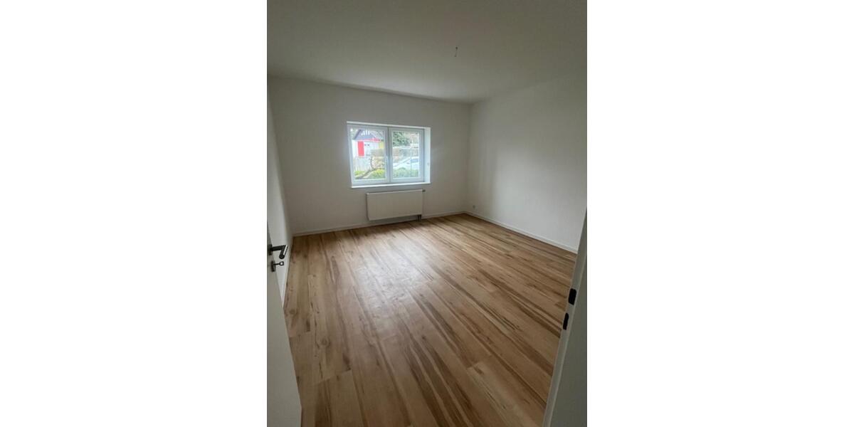 Hochparterre Braunfels - 3 Zimmer, 82 m&sup2;, 990&euro; | Angebot:25784279