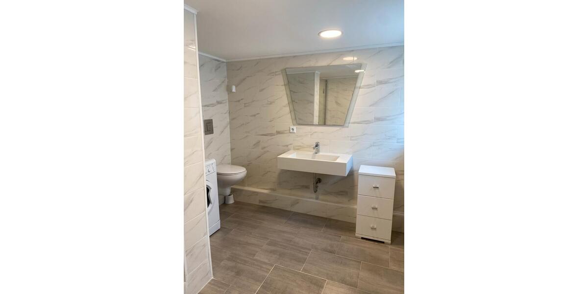 Etagenwohnung Gießen Allendorf - 2 Zimmer, 60 m&sup2;, 1.030&euro; | Angebot:25648799