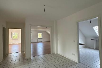 Wohnung Leun - 3.5 Zimmer, 145 m&sup2;, 850&euro; | Angebot:24784324