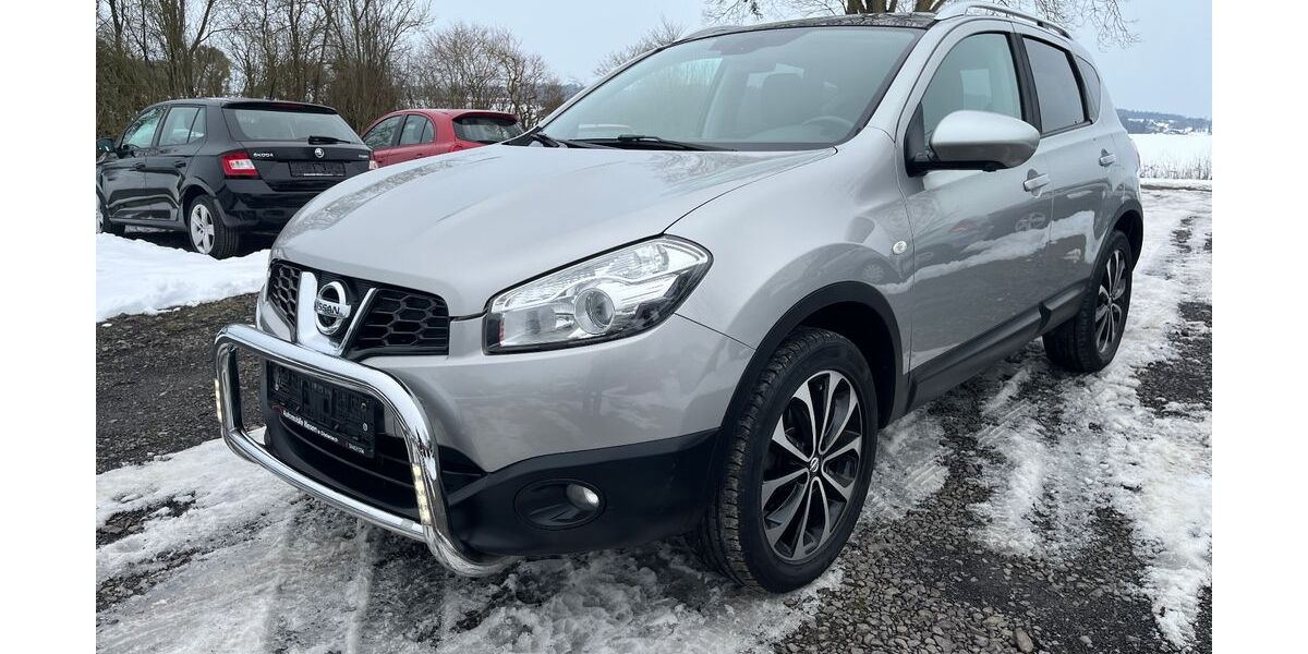 Nissan Qashqai 84.701 km 11.999 &euro; Gladenbach 35075