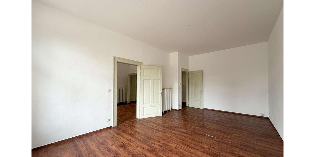 Etagenwohnung Bad Nauheim - 3 Zimmer, 113 m&sup2;, 1.300&euro; | Angebot:25960064
