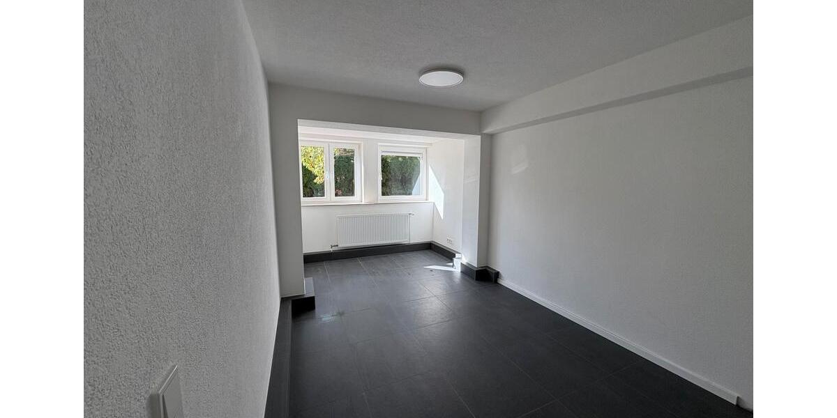 Terrassenwohnung Marburg Biegenviertel - 5 Zimmer, 120 m&sup2;, 1.590&euro; | Angebot:26623473