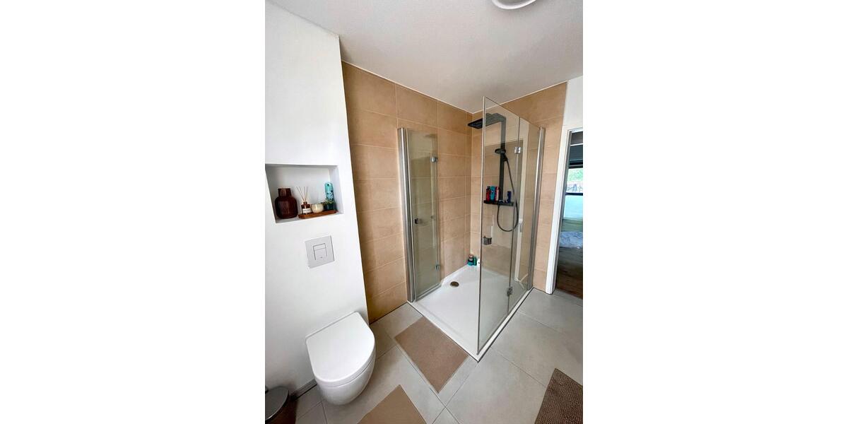 Einfamilienhaus Greifenstein - 17 Zimmer, 400 m&sup2;, 350.000&euro; | Angebot:25340391