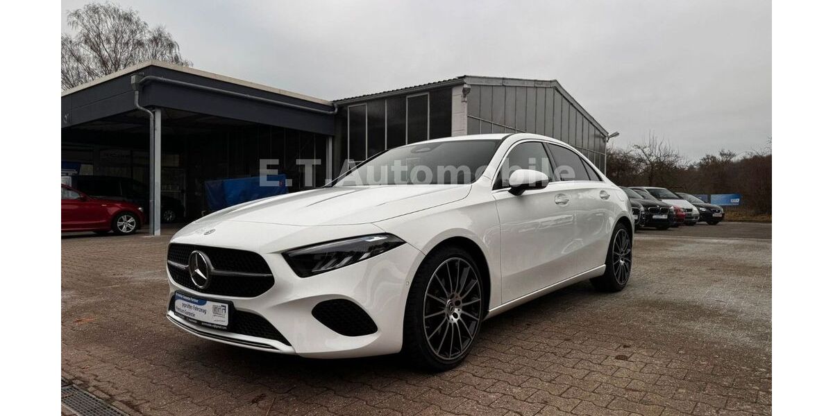 Mercedes-Benz A 200 38.766 km 27.899 &euro; Friedberg (Hessen) - Ossenheim 61169