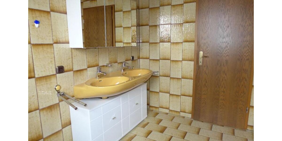 Dachgeschoßwohnung Wetzlar Naunheim - 3 Zimmer, 91 m&sup2;, 650&euro; | Angebot:25096645