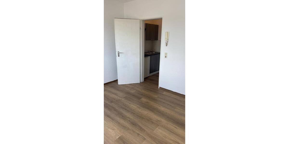 Etagenwohnung Gießen Wieseck - 1 Zimmer, 20 m&sup2;, 600&euro; | Angebot:26681494