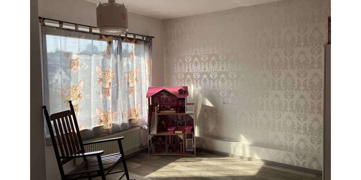 Einfamilienhaus Braunfels / Tiefenbach Tiefenbach - 4 Zimmer, 123 m&sup2;, 149.000&euro; | Angebot:26029504