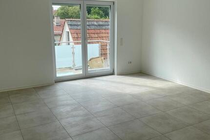 Wohnung Buseck - 4 Zimmer, 1 m&sup2;, 1.200&euro; | Angebot:25639554