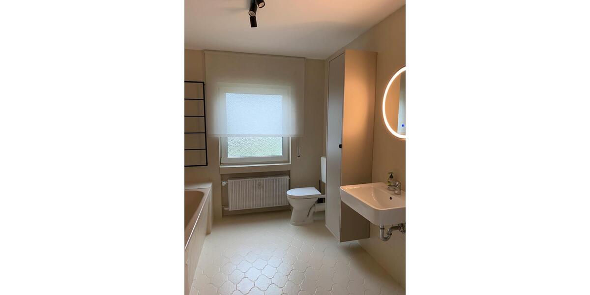 Etagenwohnung Gladenbach - 3 Zimmer, 90 m&sup2;, 780&euro; | Angebot:25844426