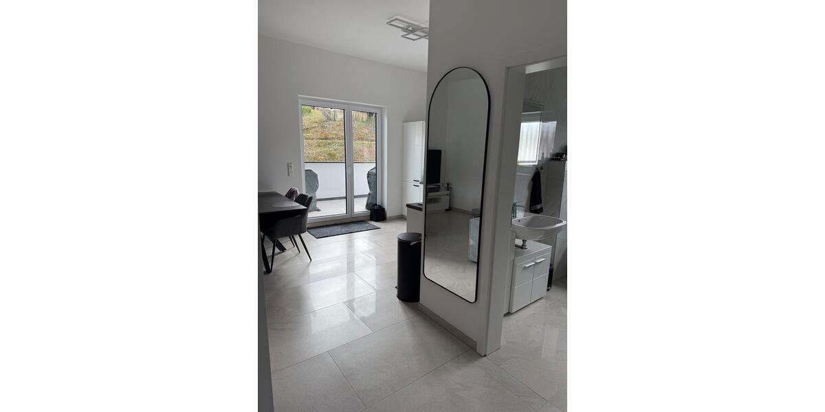 Dachgeschoßwohnung Solms - 2 Zimmer, 60 m&sup2;, 860&euro; | Angebot:25923520