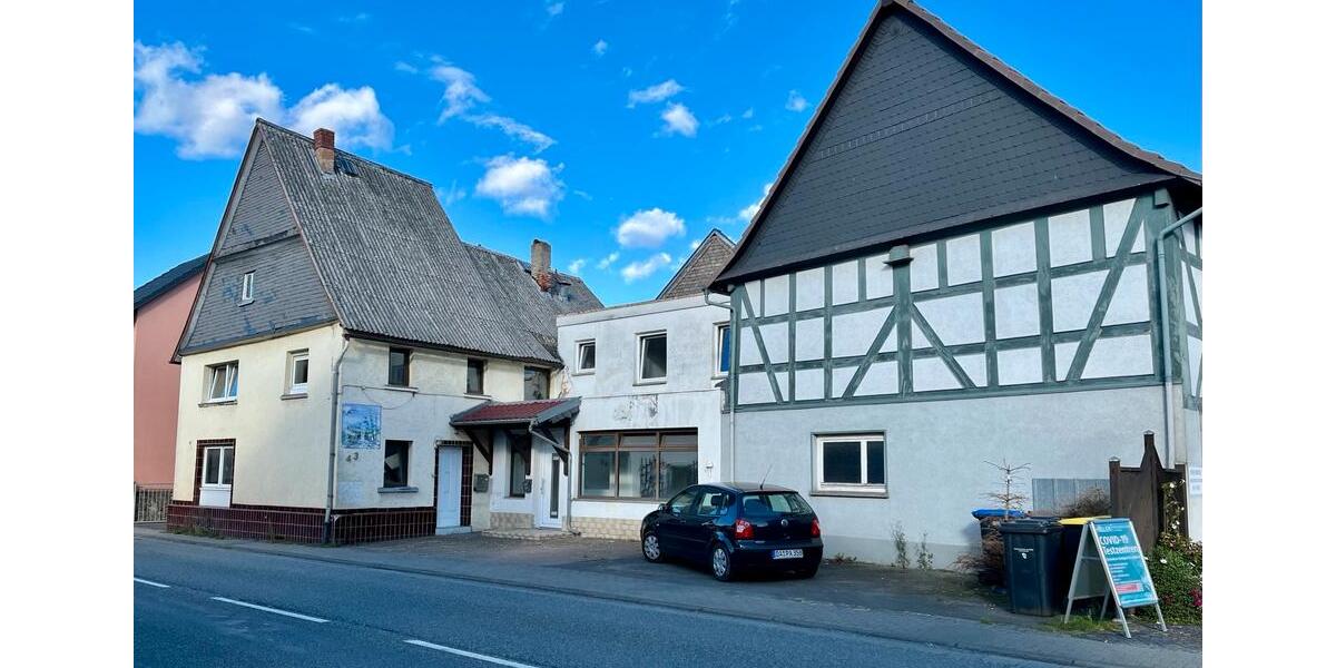 Mehrfamilienhaus, Wohnhaus Solms - 10 Zimmer, 360 m&sup2;, 129.500&euro; | Angebot:21031860