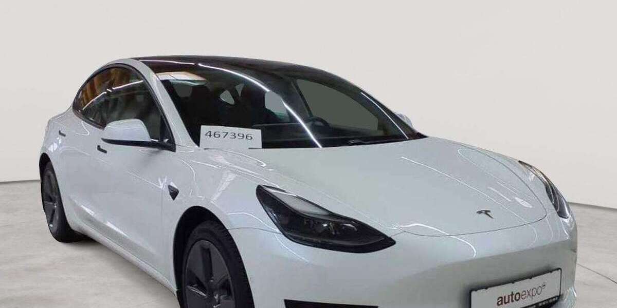 Tesla Model 3 112.757 km 19.990 &euro; Fernwald-Steinbach 35463