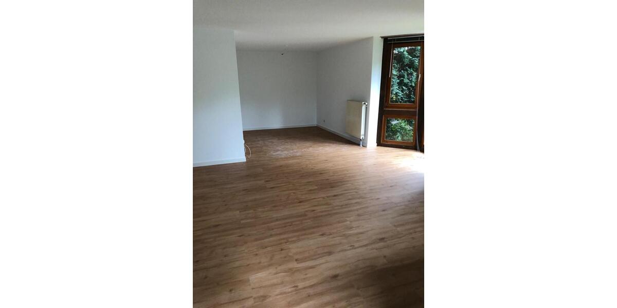 Etagenwohnung Herborn - 2 Zimmer, 75 m&sup2;, 650&euro; | Angebot:25962815