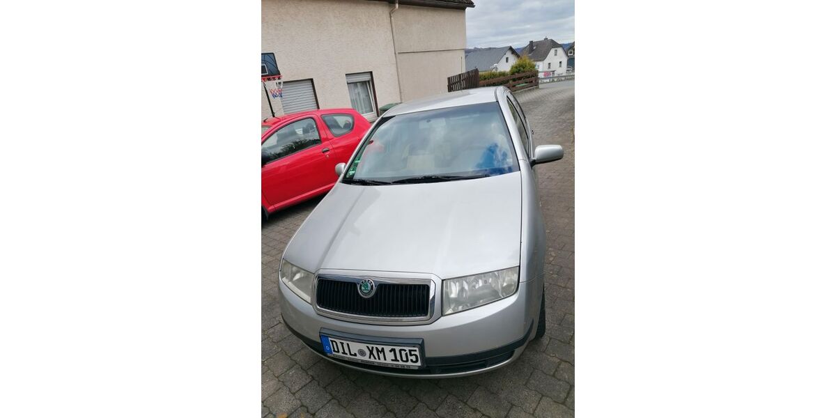Skoda Fabia 194.000 km 1.300 &euro; Solms 35606