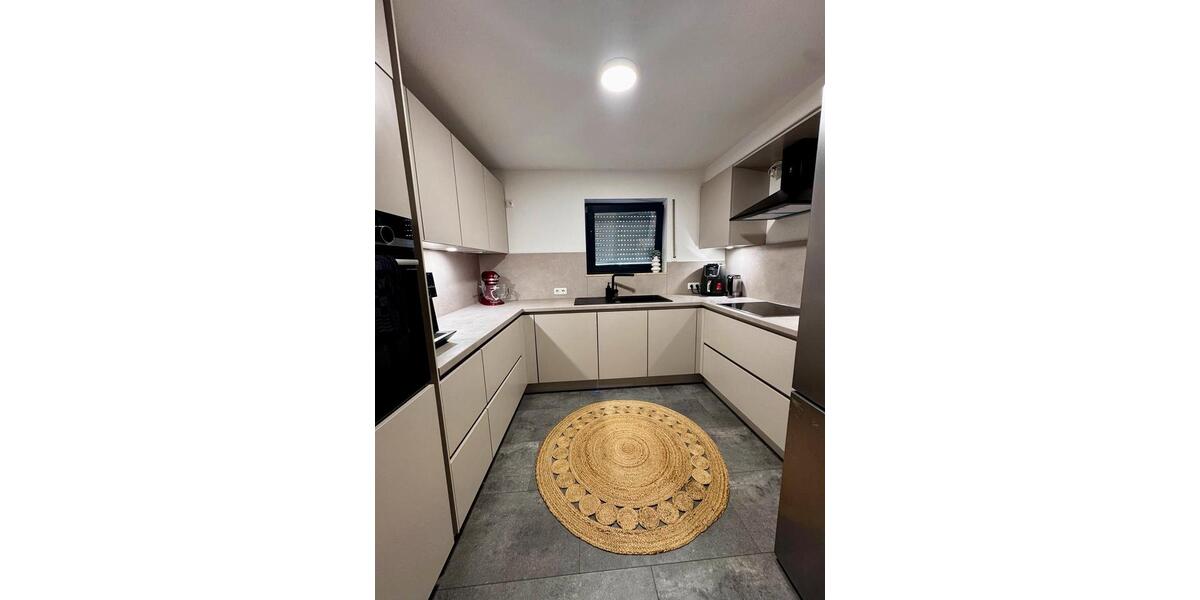 Terrassenwohnung Ehringshausen - 3 Zimmer, 96 m&sup2;, 850&euro; | Angebot:26041325