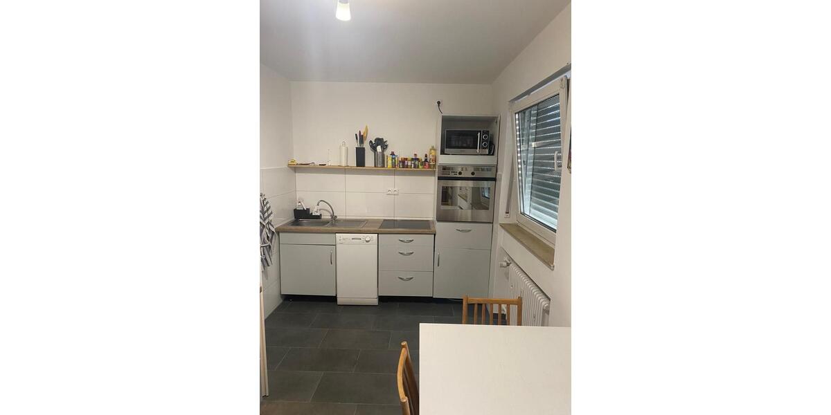 Etagenwohnung Gießen - 3 Zimmer, 83 m&sup2;, 1.050&euro; | Angebot:26676074