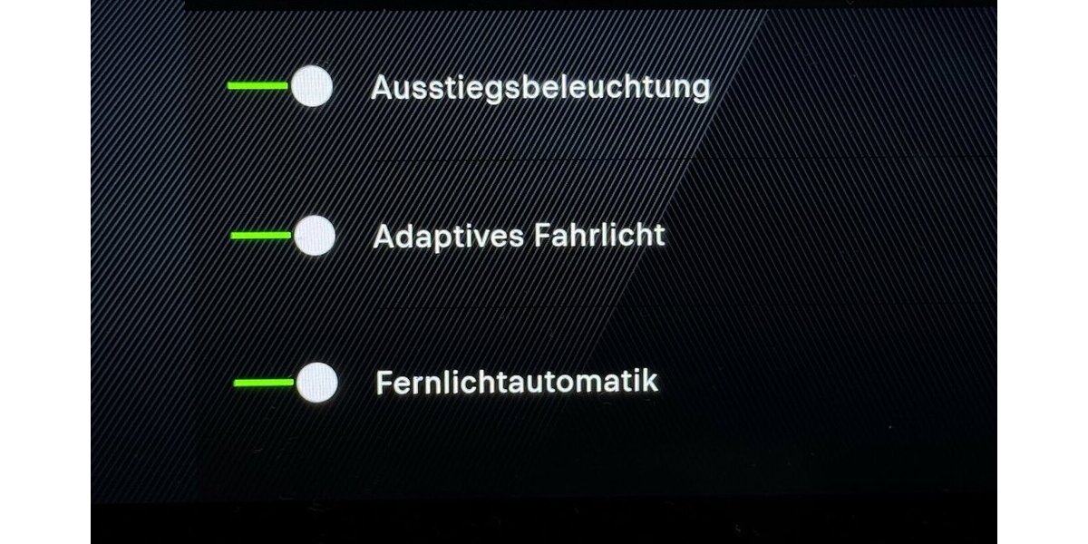 Peugeot 408 GT 145 Hybrid DSC6 Massage 360° Cam 21.700 km 26.990 &euro; Lich 35423