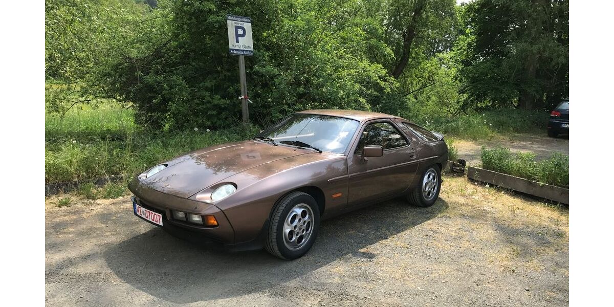 Porsche 928 157.800 km 27.900 &euro; Wetzlar 35578