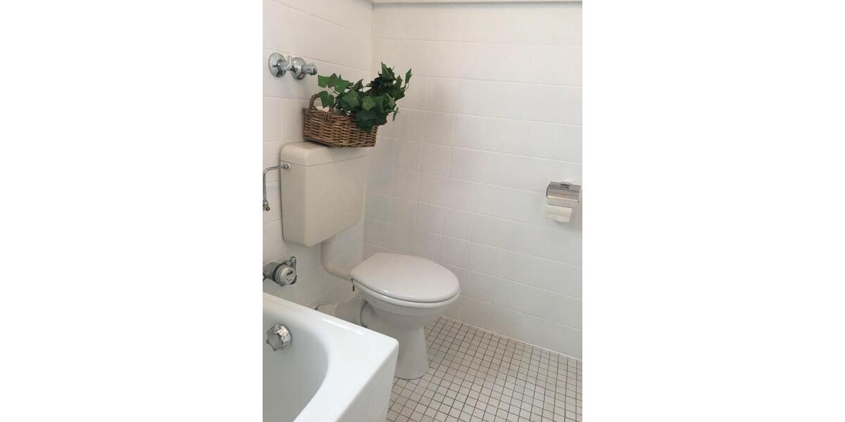 Etagenwohnung Bad Nauheim - 2 Zimmer, 50 m&sup2;, 825&euro; | Angebot:26634695