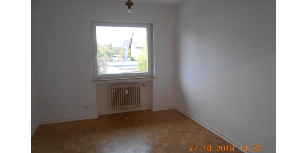 Etagenwohnung Heuchelheim a. d. Lahn - 4 Zimmer, 117 m&sup2;, 1.050&euro; | Angebot:25636429