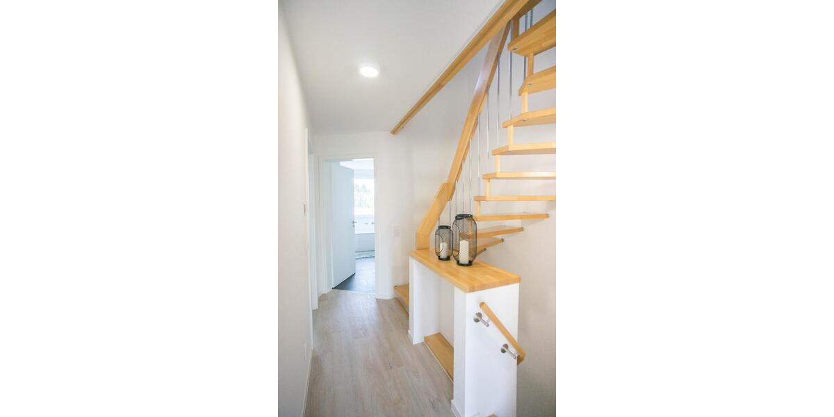 Reihenhaus Fernwald - 4 Zimmer, 131 m&sup2;, 1.300&euro; | Angebot:26538384