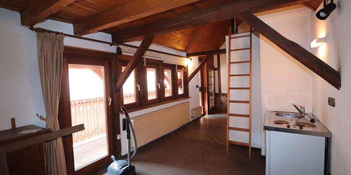 Bauernhaus, Landhaus Echzell Gettenau - 9 Zimmer, 171 m&sup2;, 350.000&euro; | Angebot:25772102