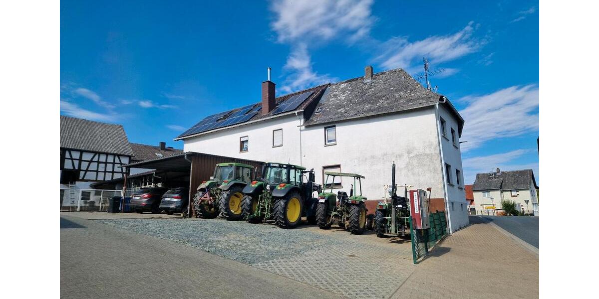 Einfamilienhaus Schöffengrund - 7 Zimmer, 176 m&sup2;, 260.000&euro; | Angebot:25852929