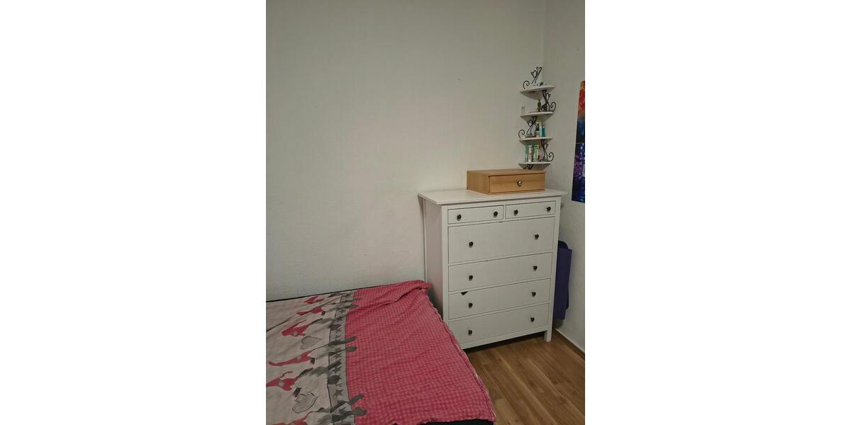 Etagenwohnung Bad Nauheim - 1 Zimmer, 40 m&sup2;, 400&euro; | Angebot:24871431