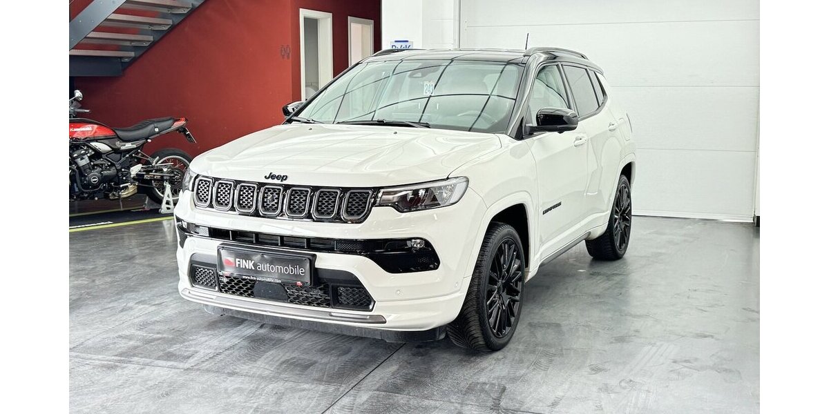 Jeep Compass S Plug-IN Hybrid 4WD 1.Hand Anhängerkplg 61.880 km 25.320 &euro; Lich 35423