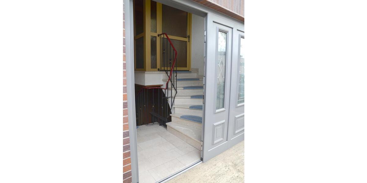 Einfamilienhaus Lahnau - 9 Zimmer, 229 m&sup2;, 490.000&euro; | Angebot:27085936