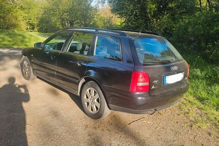 Audi A4 229.000 km 1.700 &euro; Hohenahr 35644