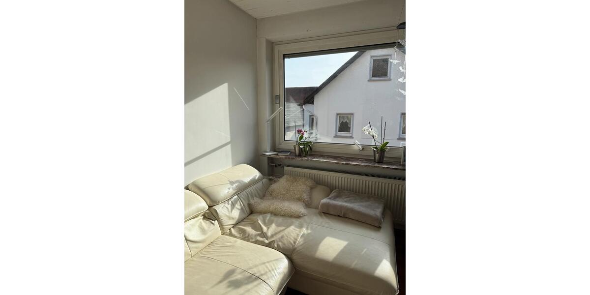 Einfamilienhaus Buseck - 7 Zimmer, 200 m&sup2;, 575.000&euro; | Angebot:25395702
