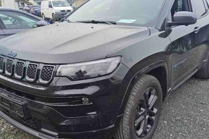 Jeep Compass 49.737 km 24.575 &euro; Pohlheim 35415