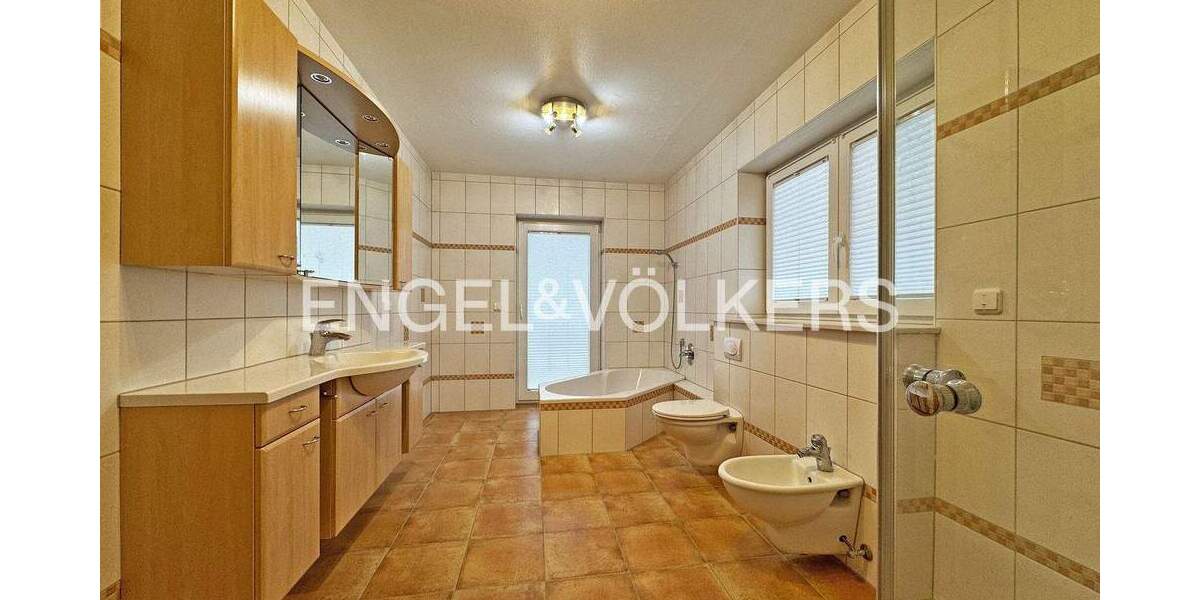 Einfamilienhaus Rockenberg Oppershofen - 7 Zimmer, 213 m&sup2;, 799.000&euro; | Angebot:25738066