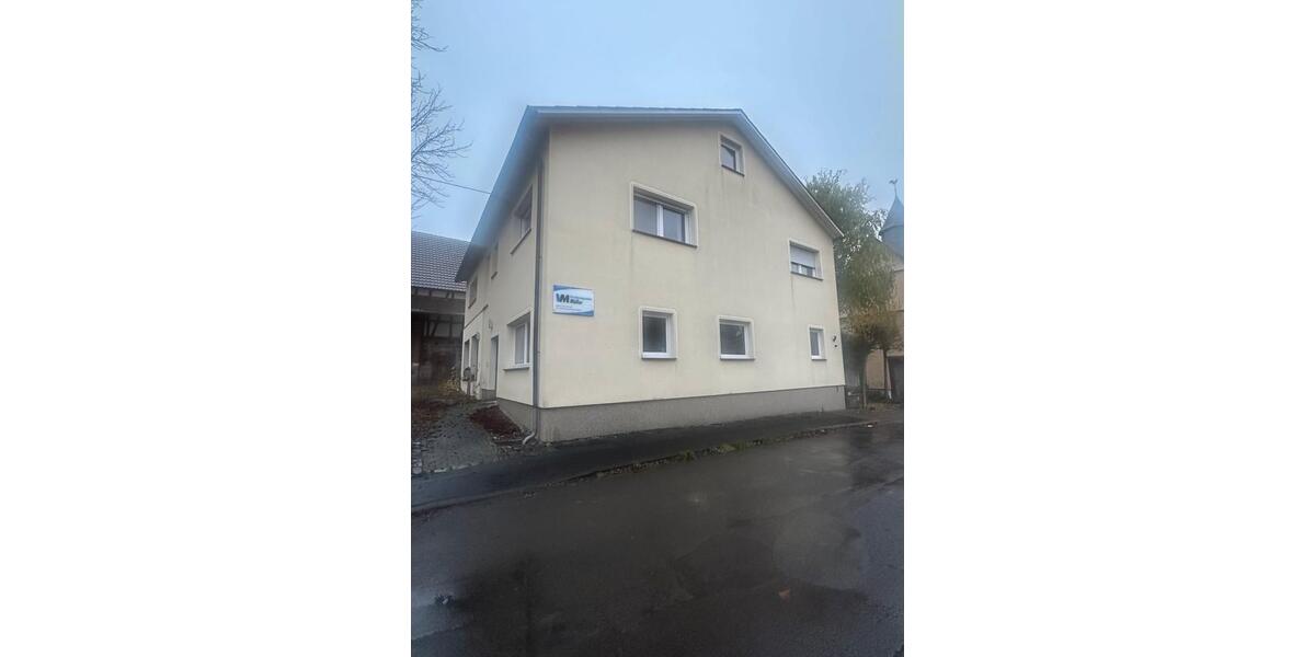 Mehrfamilienhaus, Wohnhaus Grünberg - 9 Zimmer, 200 m&sup2;, 285.000&euro; | Angebot:27091268