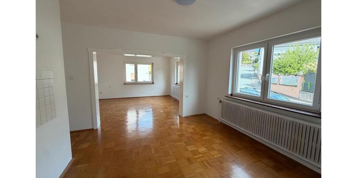 Etagenwohnung Leun - 3 Zimmer, 85 m&sup2;, 630&euro; | Angebot:26679019