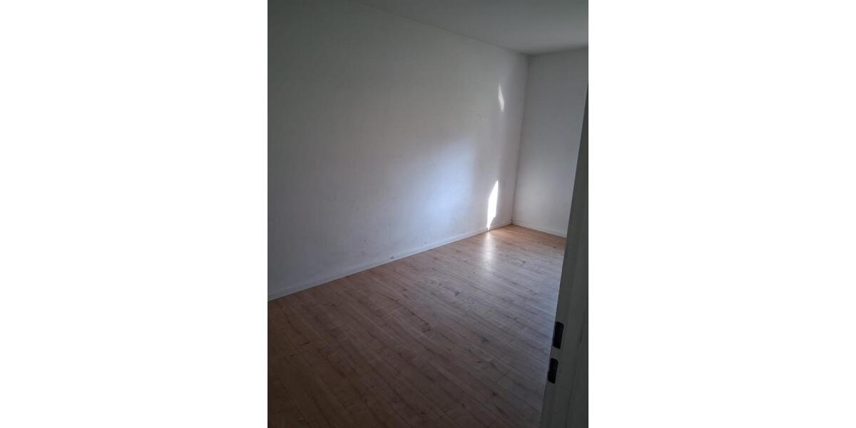 Erdgeschoßwohnung Weilmünster - 4 Zimmer, 93 m&sup2;, 850&euro; | Angebot:26002216