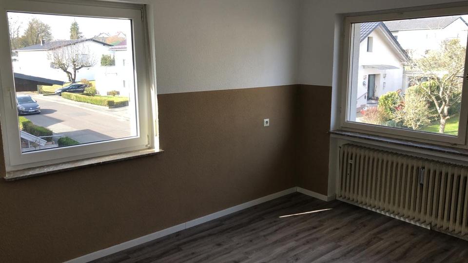 Etagenwohnung Hüttenberg - 4 Zimmer, 110 m&sup2;, 800&euro; | Angebot:25431425