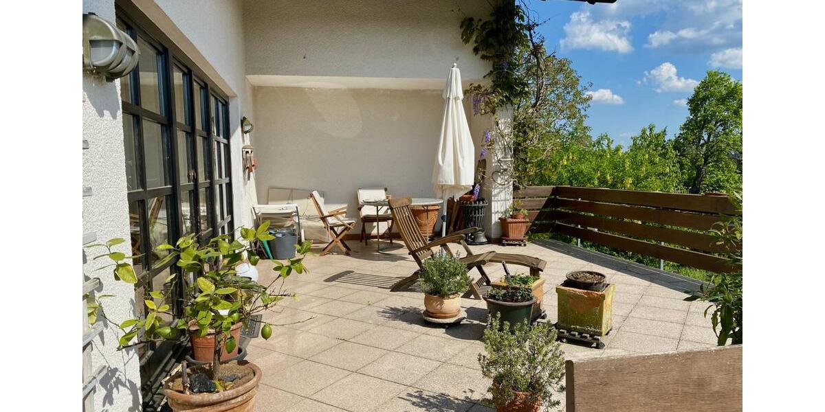 Einfamilienhaus Sinn - 8 Zimmer, 232 m&sup2;, 460.000&euro; | Angebot:23583153