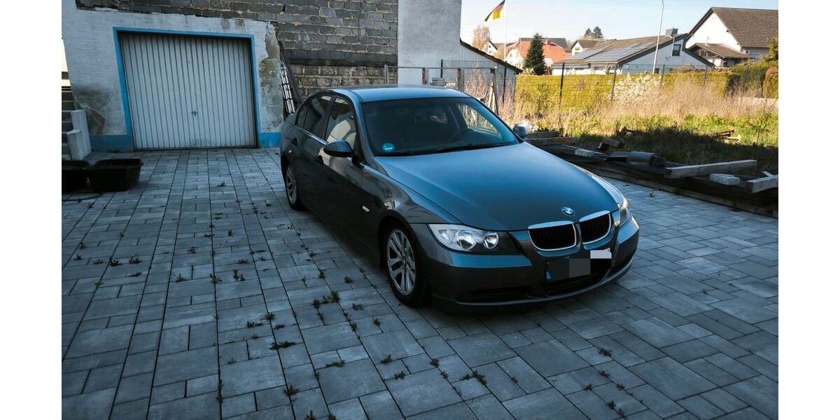 BMW 320 313.890 km 2.000 &euro; Linden 35440
