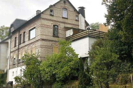 Haus Bad Endbach / Hartenrod Hartenrod - 1 Zimmer, 241 m&sup2;, 98.000&euro; | Angebot:25728157